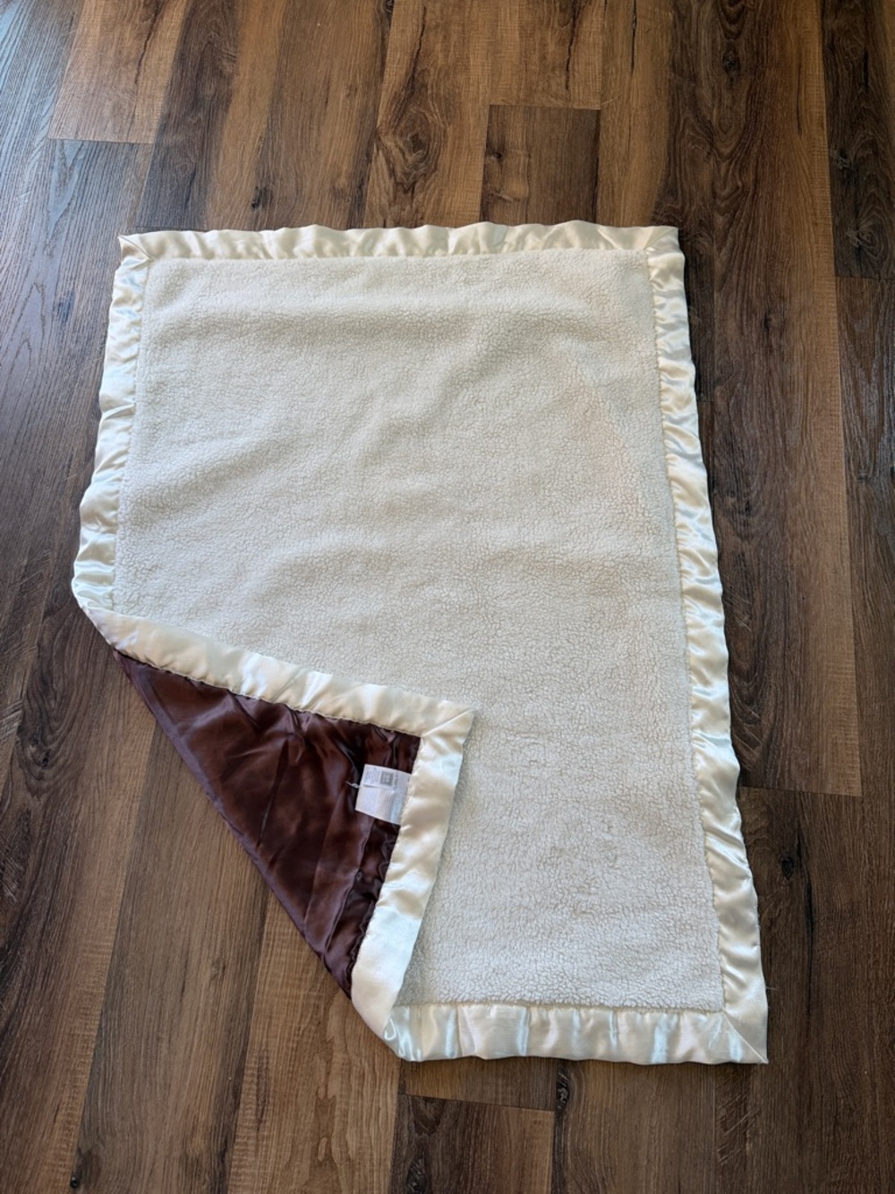 Carters white Cream Sherpa Baby Blanket Satin Trim and brown satin back 2009